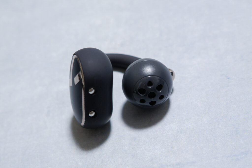 ミヤビテックブログ | 【実機レビュー】 SOUNDPEATS Clip1レビュー 耳をふさがない新時代イヤーカフ型の完成形